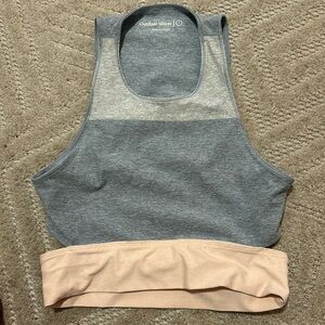 Outdoor voices workout top size Small